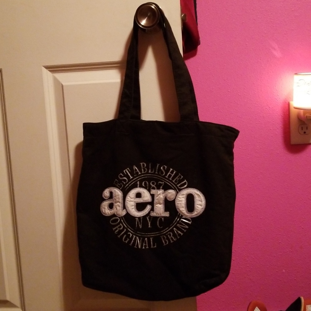 Aero tote bag